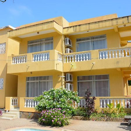 Pawenzi Serviced Apartments Mombasa Extérieur photo