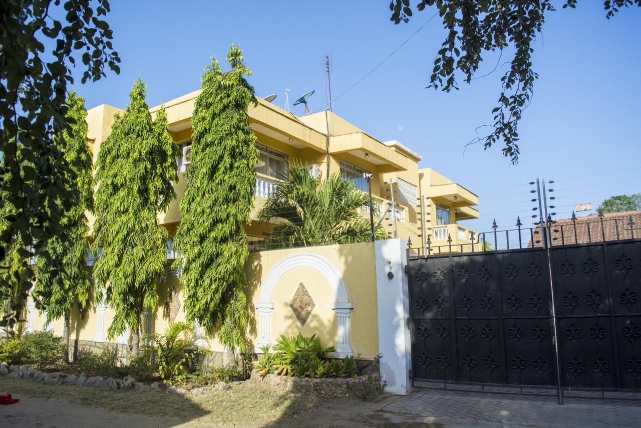 Pawenzi Serviced Apartments Mombasa Extérieur photo