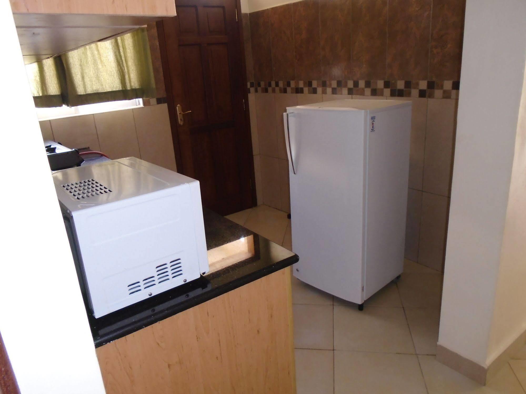 Pawenzi Serviced Apartments Mombasa Extérieur photo